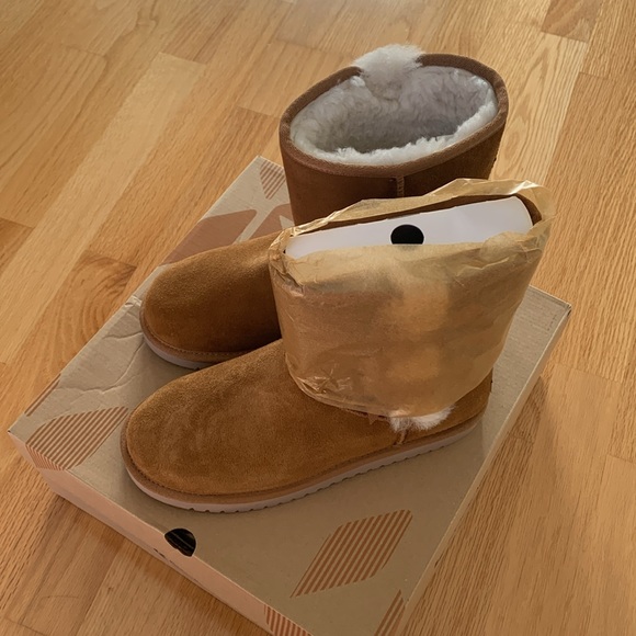 Koolaburra by Ugg - Victoria Short Bootie - Women’s 8 - Cognac - Picture 10 of 15